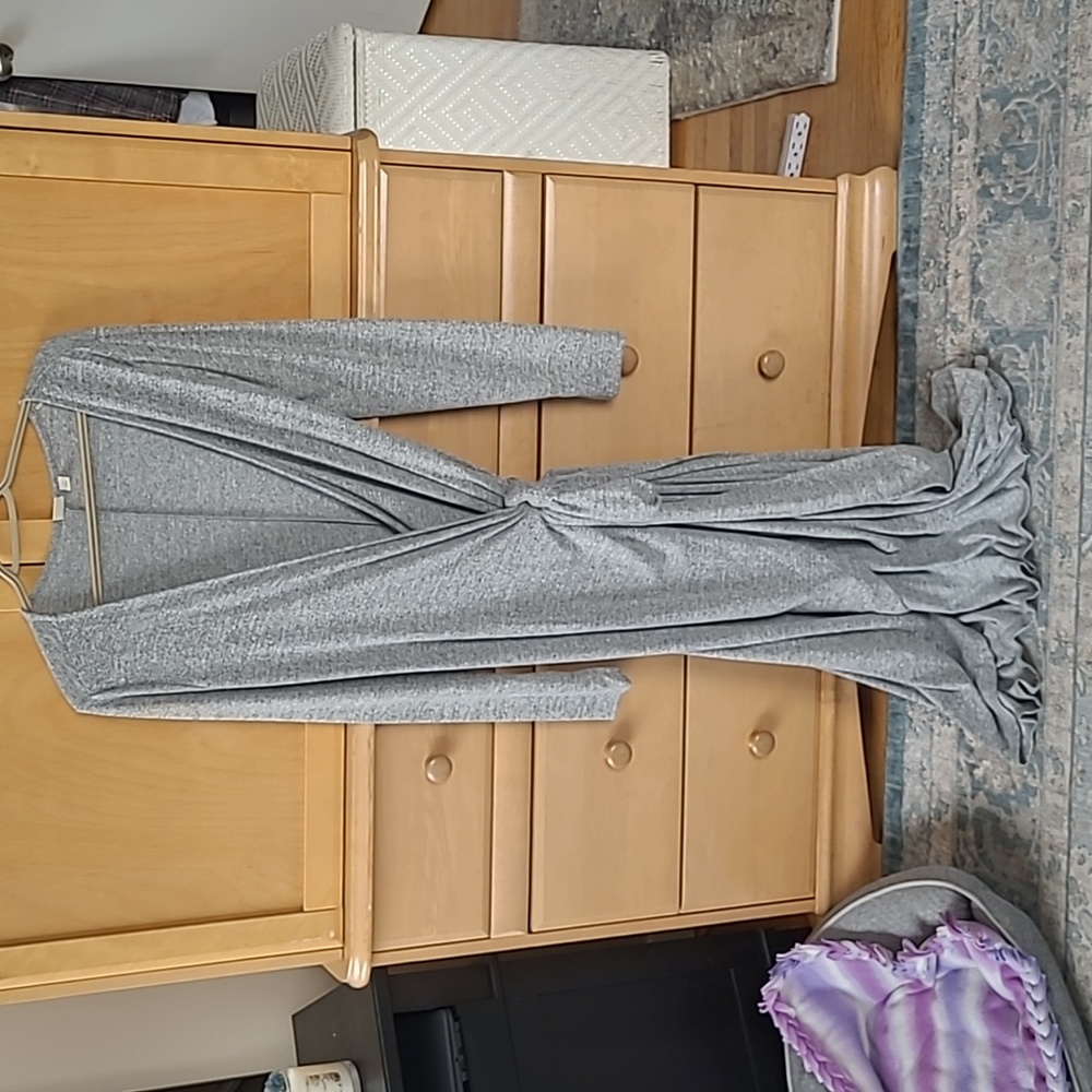 Gorgeous grey knit Gap maxi long sleeve wrap dress bnwot